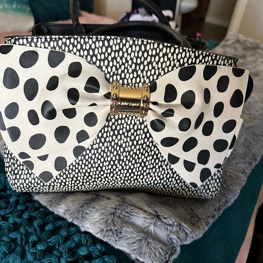 Betsey Johnson ECU big bow purse